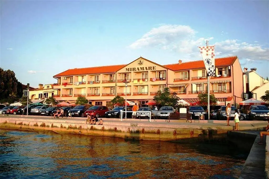 ****  Hotel Miramare Njivice Croatie